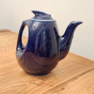 Vintage Hall Aeroflow Sundial Teapot Cobalt Blue 6 Cup USA